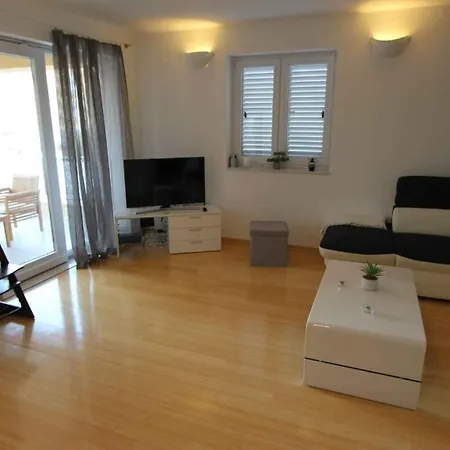 In Malinska/insel Krk 34804 Appartamento Malinska